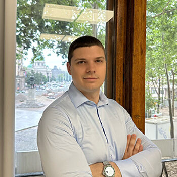 Luka Cinara Chief Executive Officer